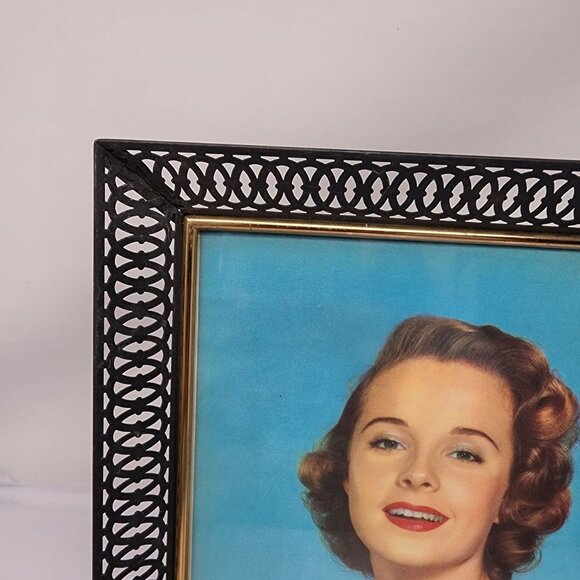 Vintage Metalcraft 8x10 Picture Frame With Mona Freeman Art Print - Picture 4 of 8